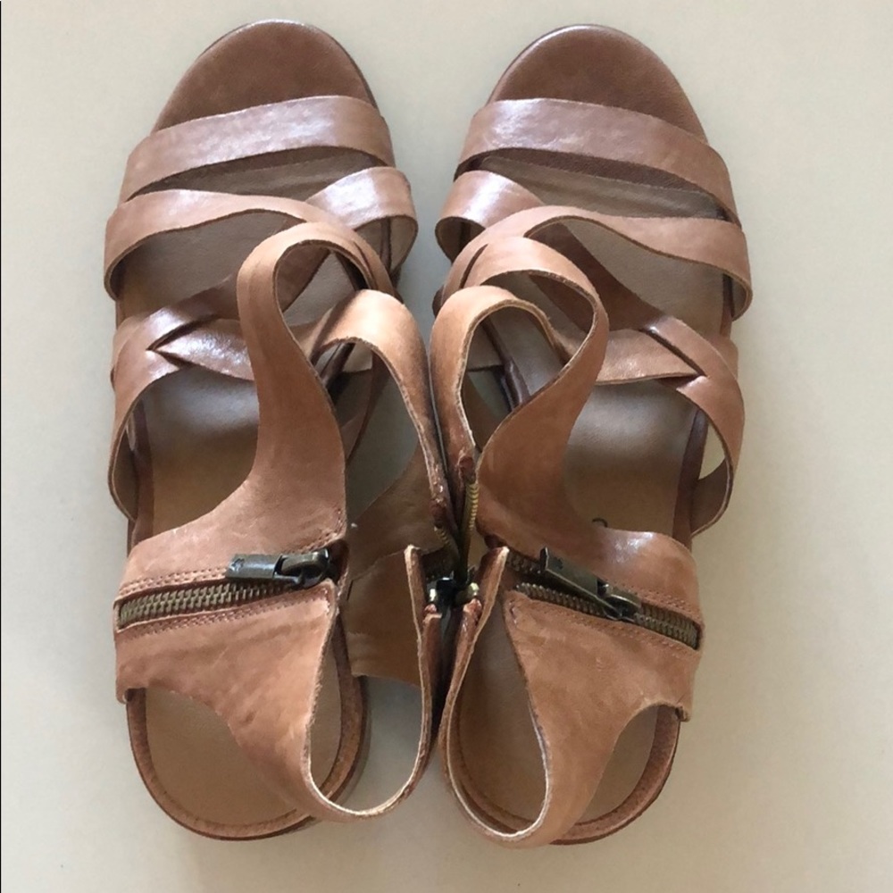 Lucky Brand Sandles